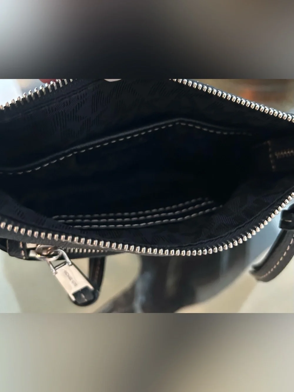 Vintage Michael Kors Astor Small Hobo Bag Black Leather Style 30F5SYBL1L Padlock